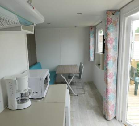 Salon mobil-home 2 personnes camping Somme